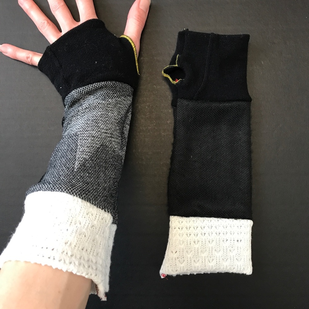 Upcycled Gloves Black Star Handwarmers Patchwork Armwarmers Striped Arm Warmers - Picture 6 of 7
